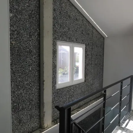 Aviche 6 * Santander
