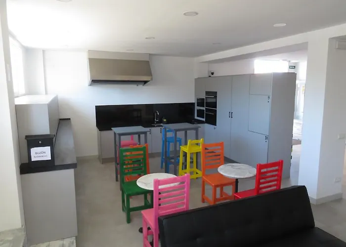 Guest house Aviche 6 3*